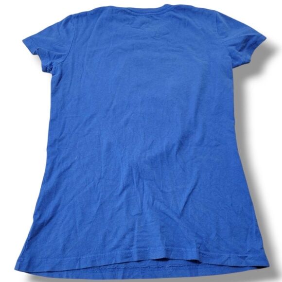 Famous Stars & Straps Top Size Small Women's Baby Tee Graphic Print T-Shirt Blue - Picture 5 of 6